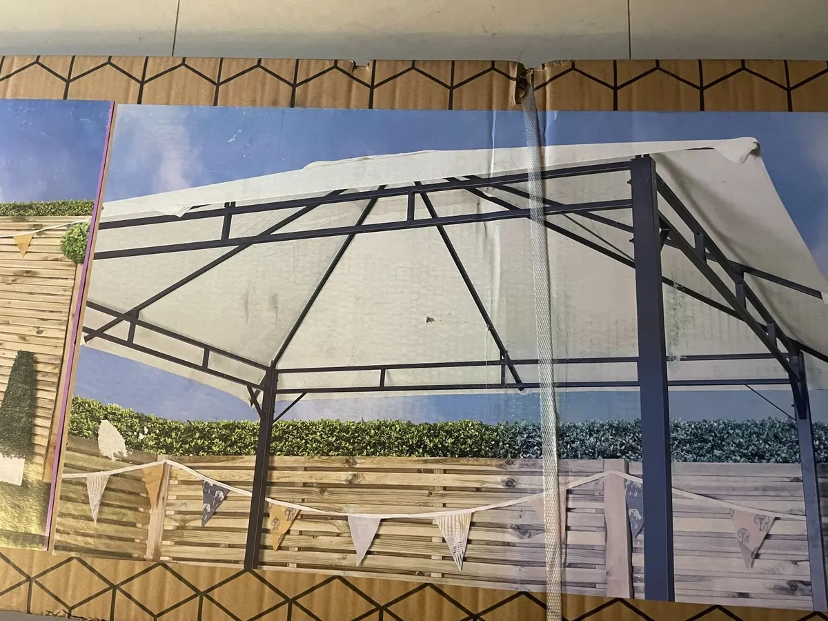 Gazebo - Image 3