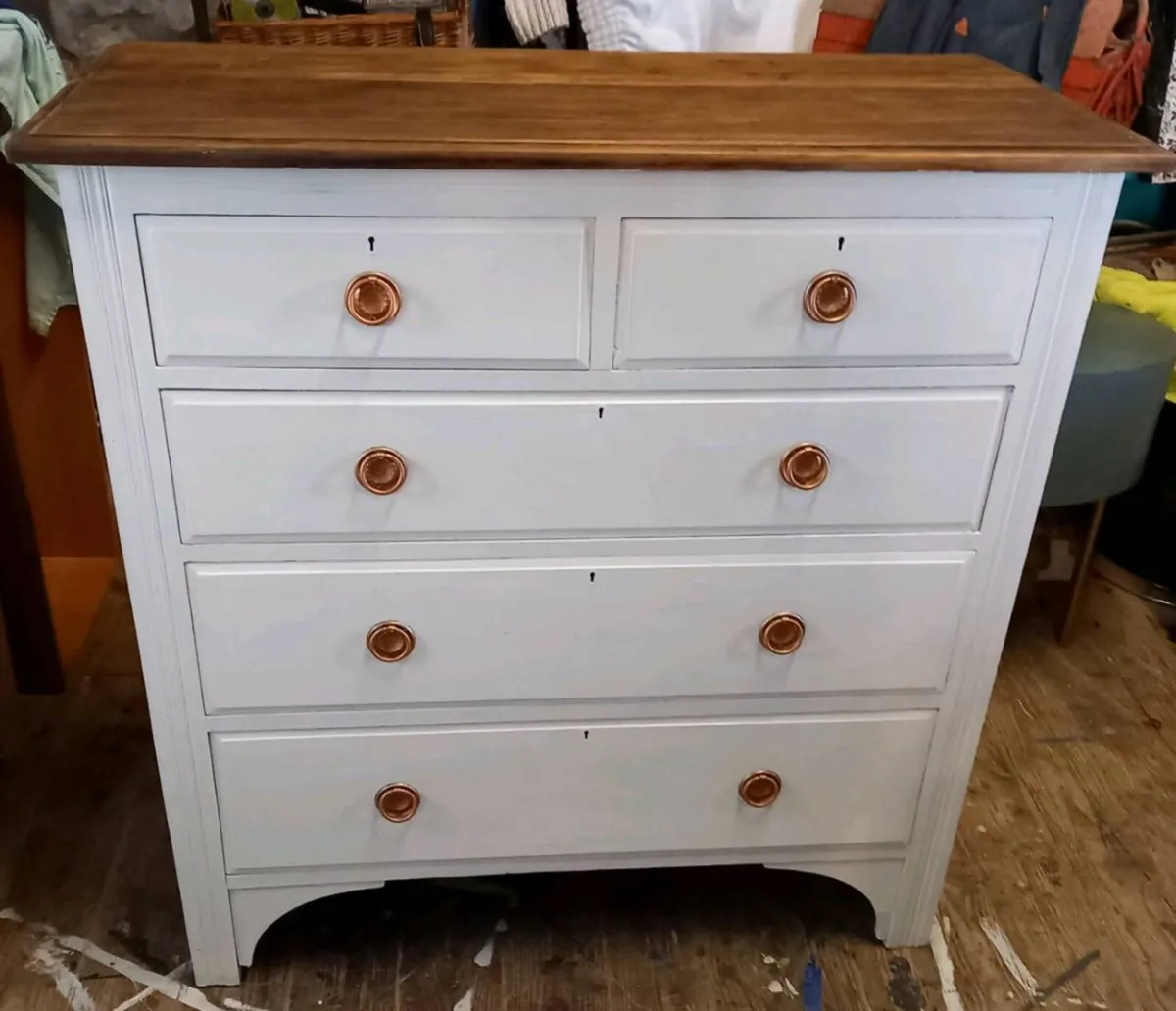 Chest of drawers - Image 1