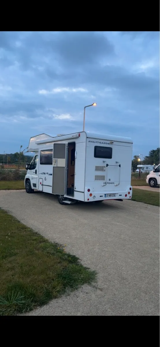 Peugeot Avantgarde”5 Berth . Fresh cvrt 1 year - Image 4