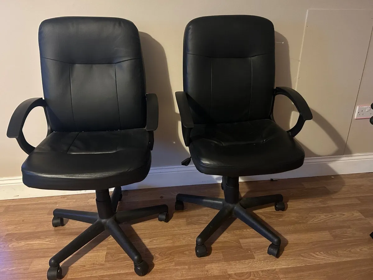 Office chairs - Image 2