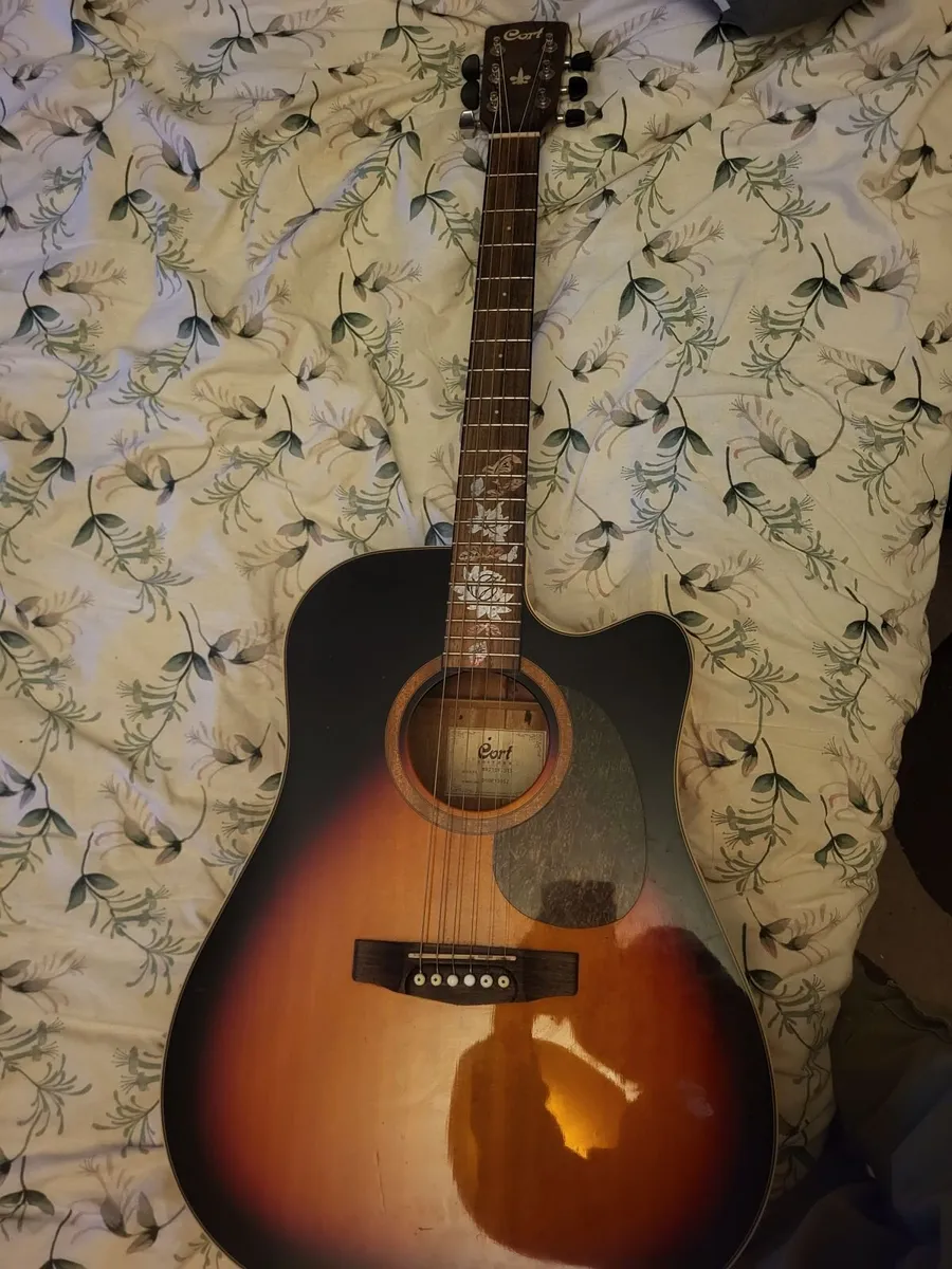 Cort MR710F 3TS Electro Acustic Guitar - Image 1