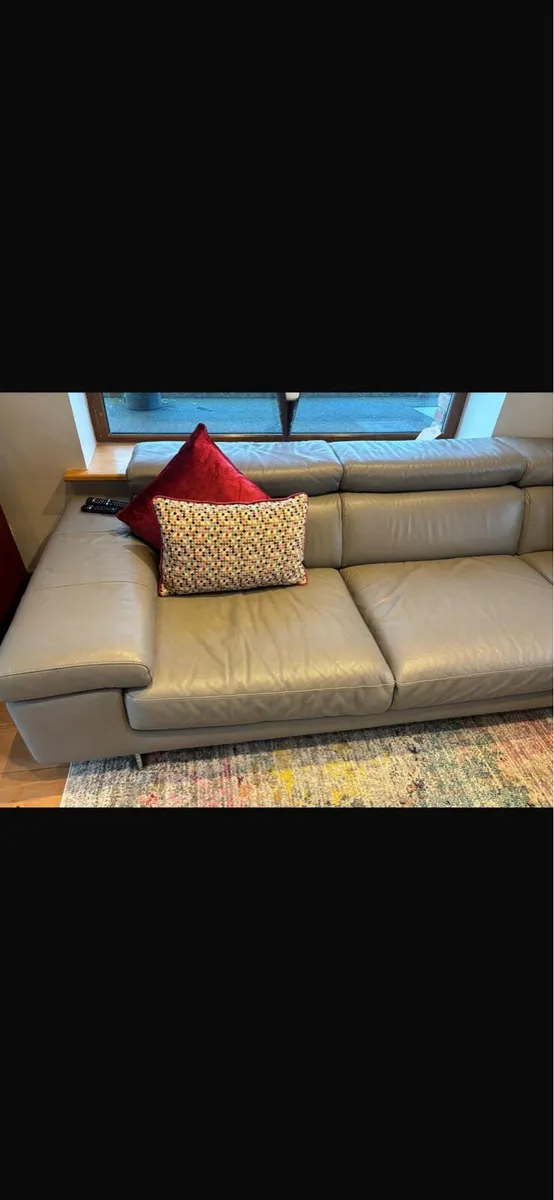 Natuzzi leather corner sofa - Image 4