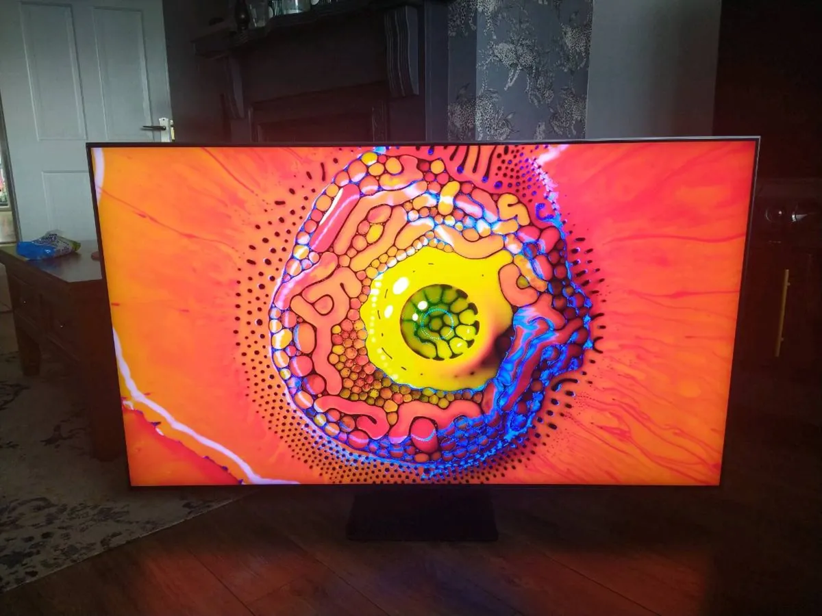 Samsung 65" 4K UHD SMART TV UE65AU9070U - Image 2