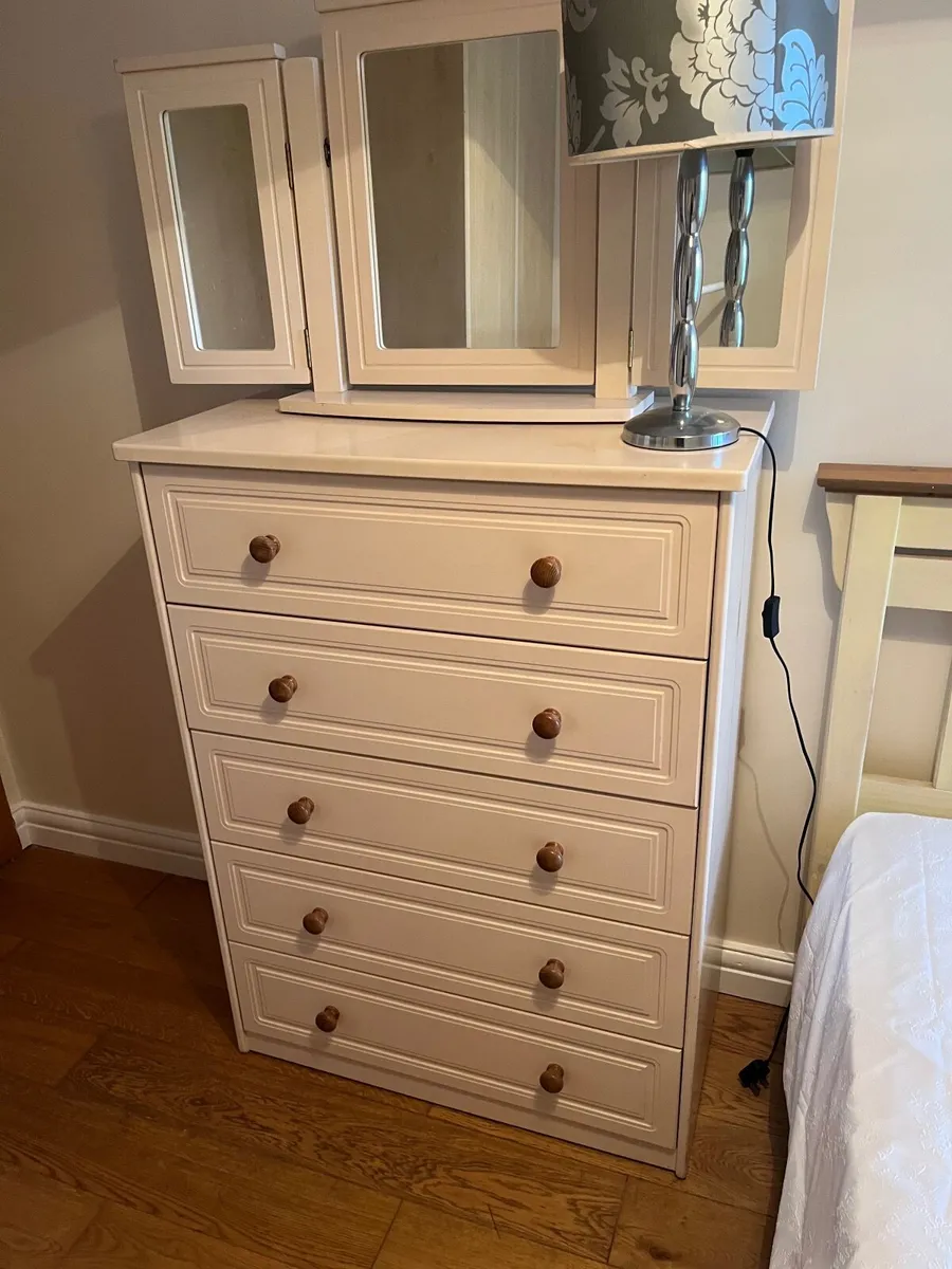 quality furniture  for sale Castleknock - Image 3