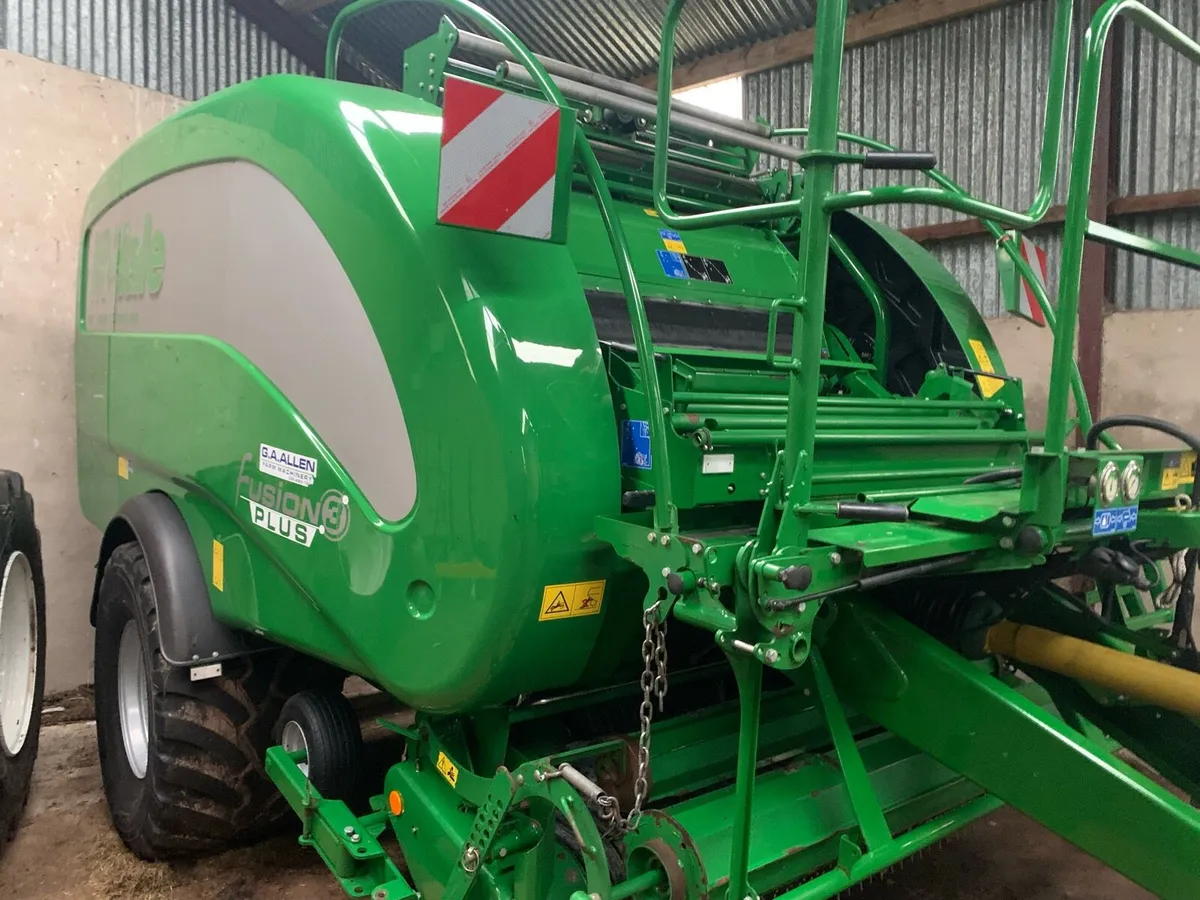 Mchale fusion 3 plus - Image 3