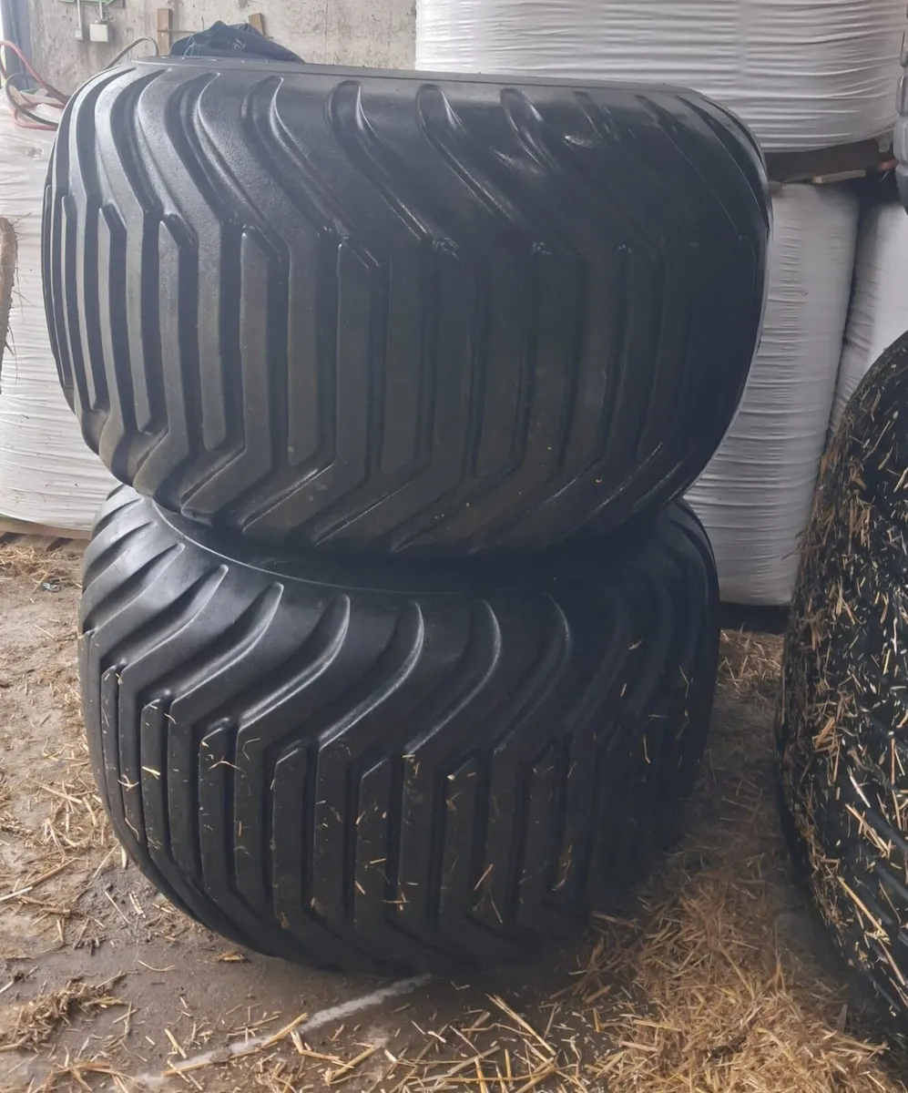 Newholland Floatation tyres - Image 2