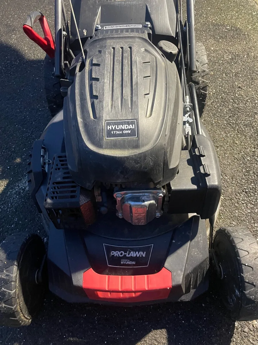 Lawn mower - Image 3