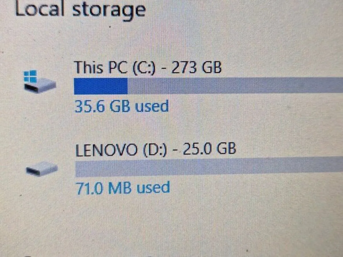 Lenovo Ideapad Laptop, N2840 2.16GHz, 4GB RAM - Image 3