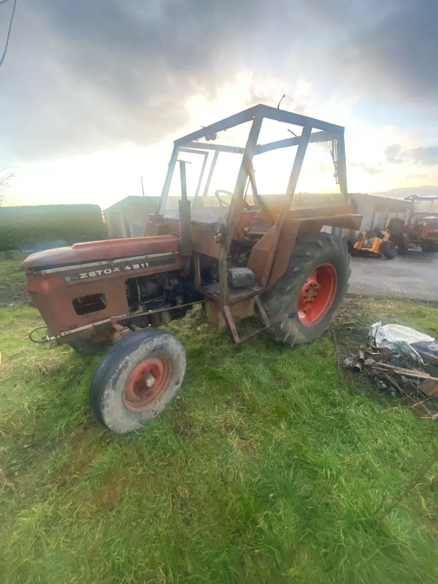 Zetor 4911 for breaking - Image 2