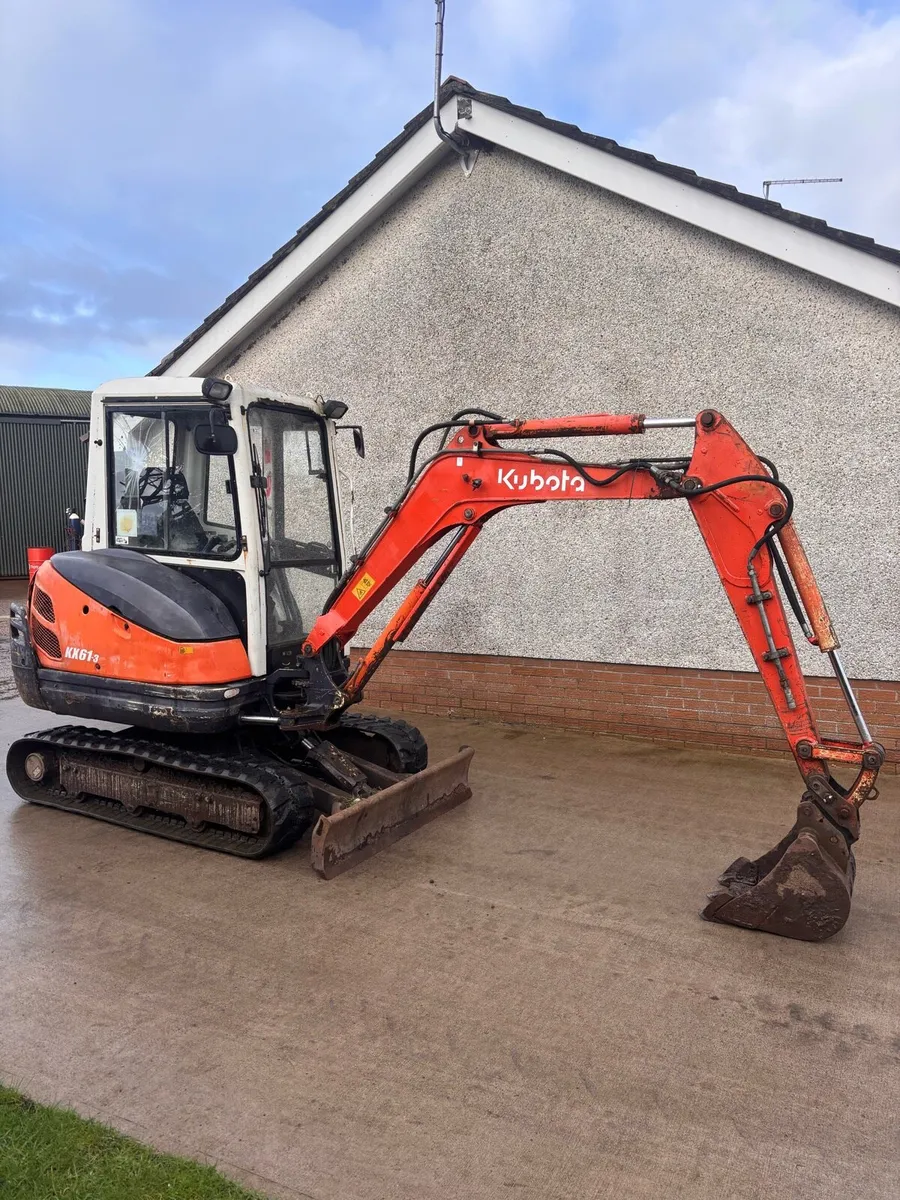 Kubota KX61-3 mini digger - Image 1