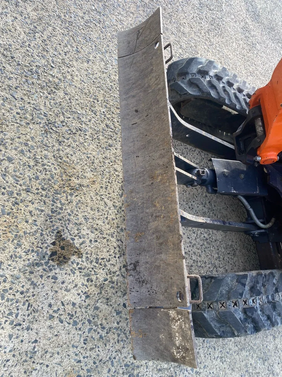 Hitachi zx19 - Image 3