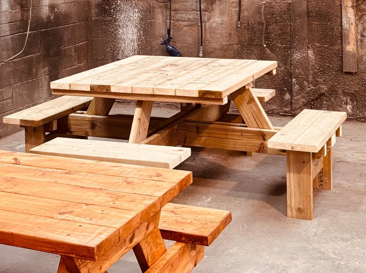 Picnic bench 8 seater - Image 2