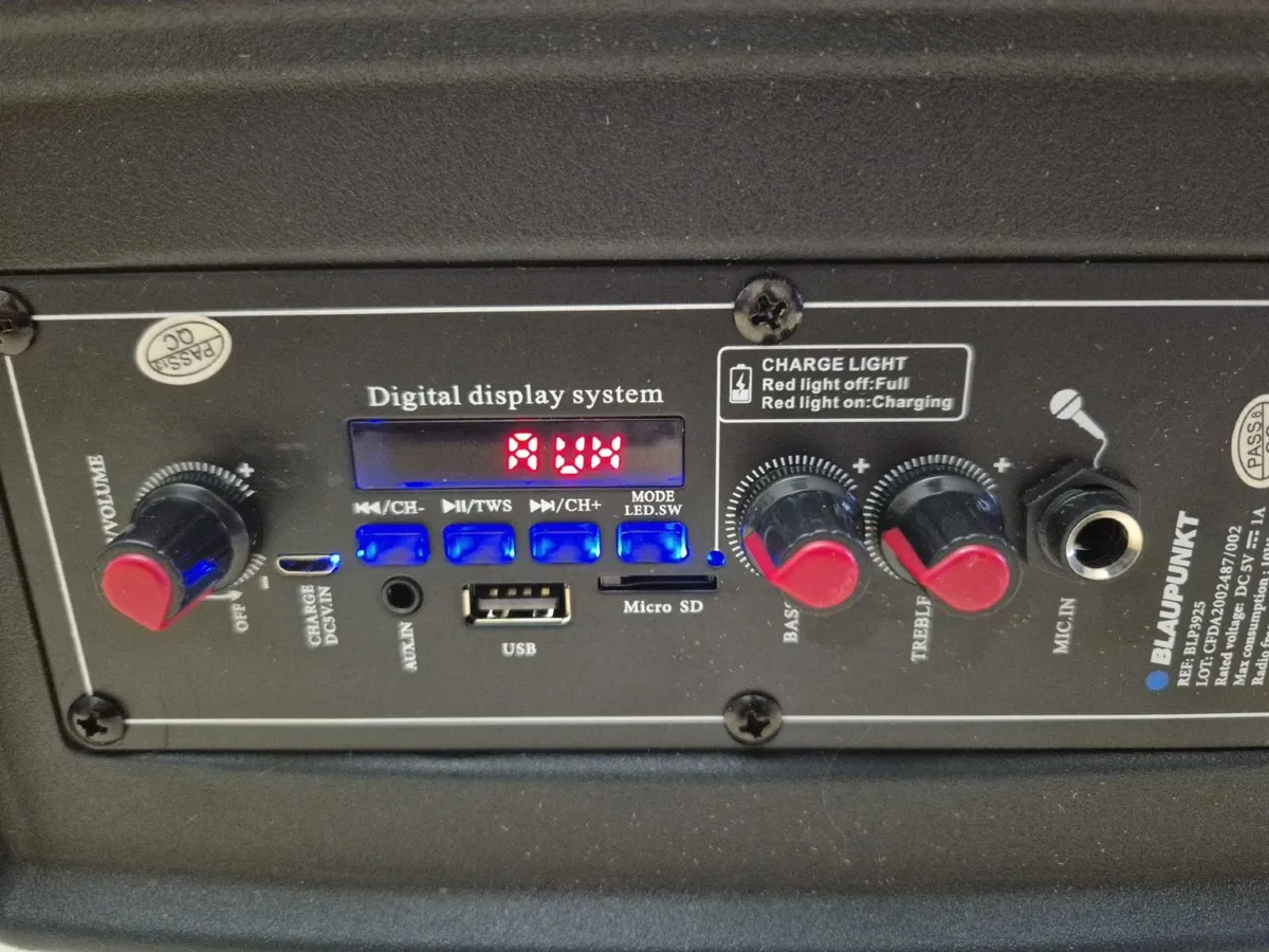 BLAUPUNKT BLP3925 Party LED Bluetooth Speaker - Image 3