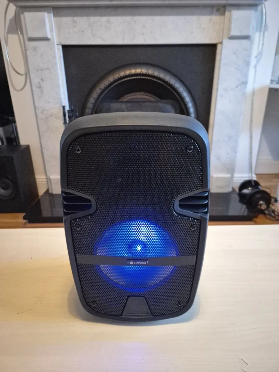 BLAUPUNKT BLP3925 Party LED Bluetooth Speaker - Image 4