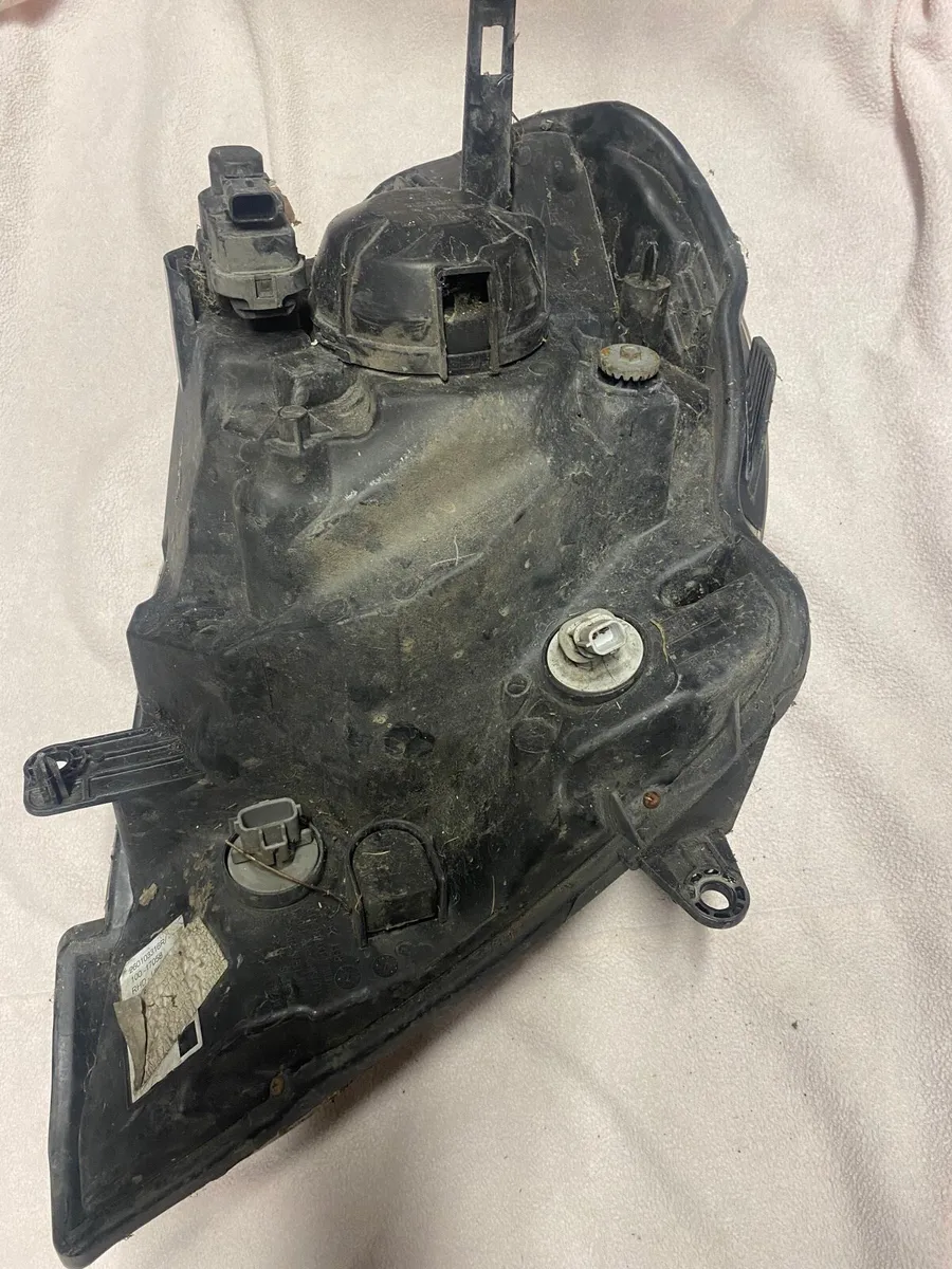 Front lights for Renault kangoo - Image 2