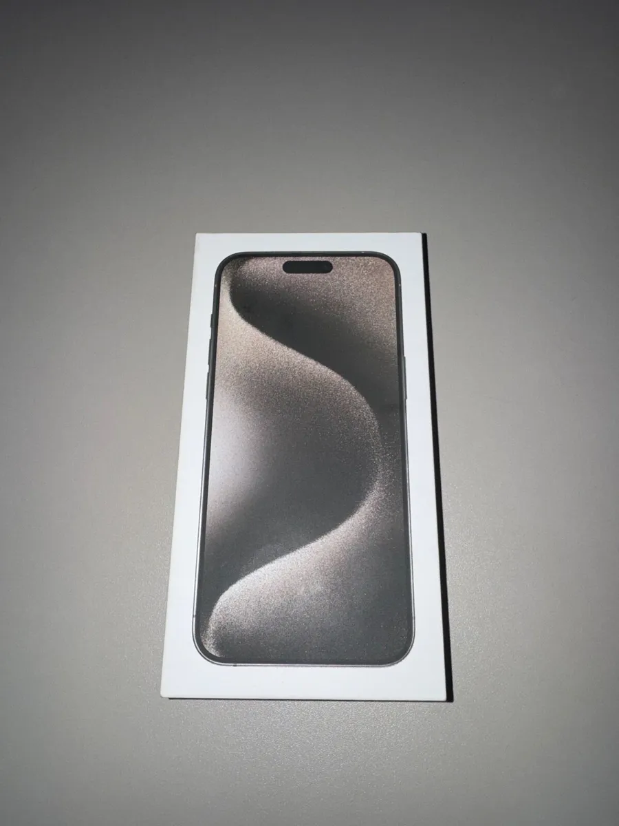 iPhone 15 Pro Max  512gb  87% Battery Health - Image 1