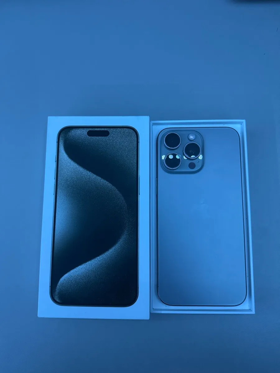 iPhone 15 Pro Max  512gb  87% Battery Health - Image 3