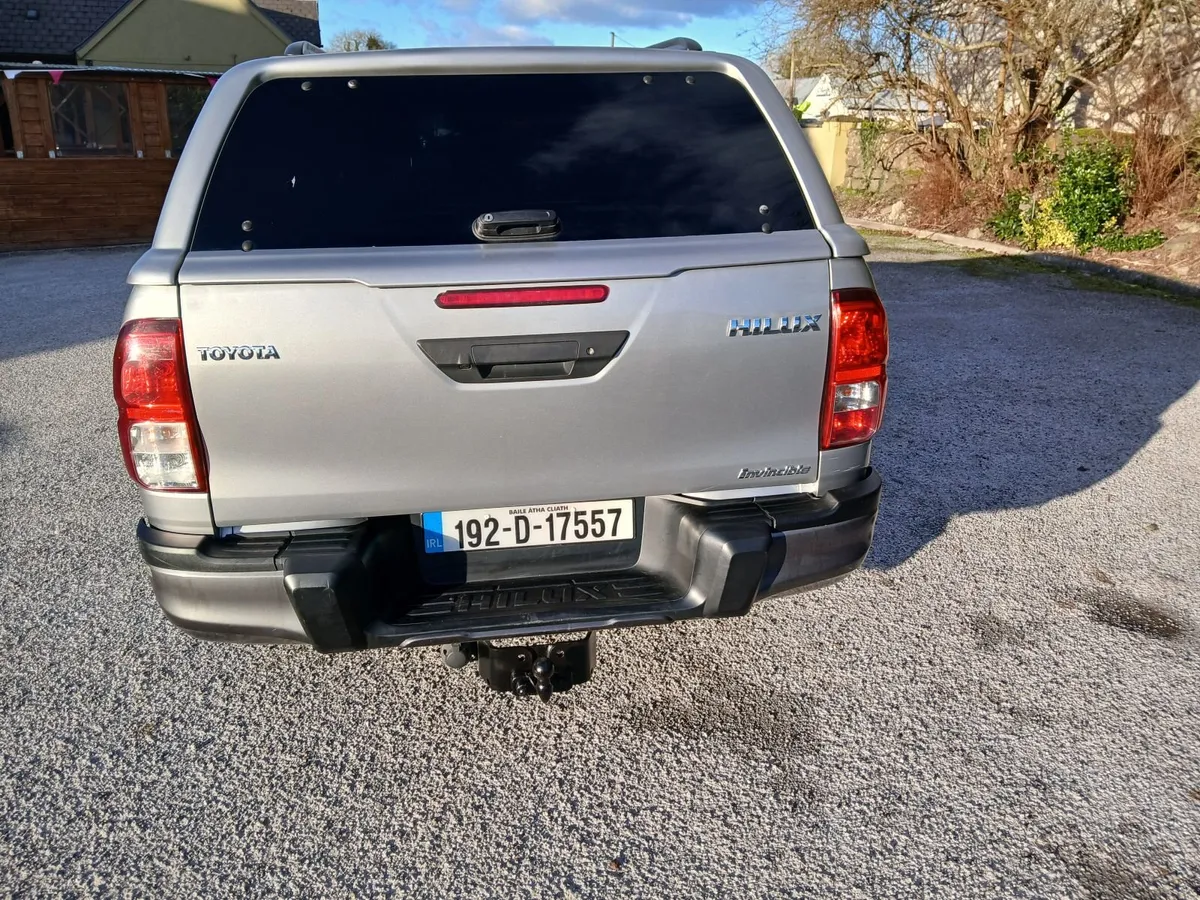 Toyota Hilux 2019 auto new model test and tax - Image 3