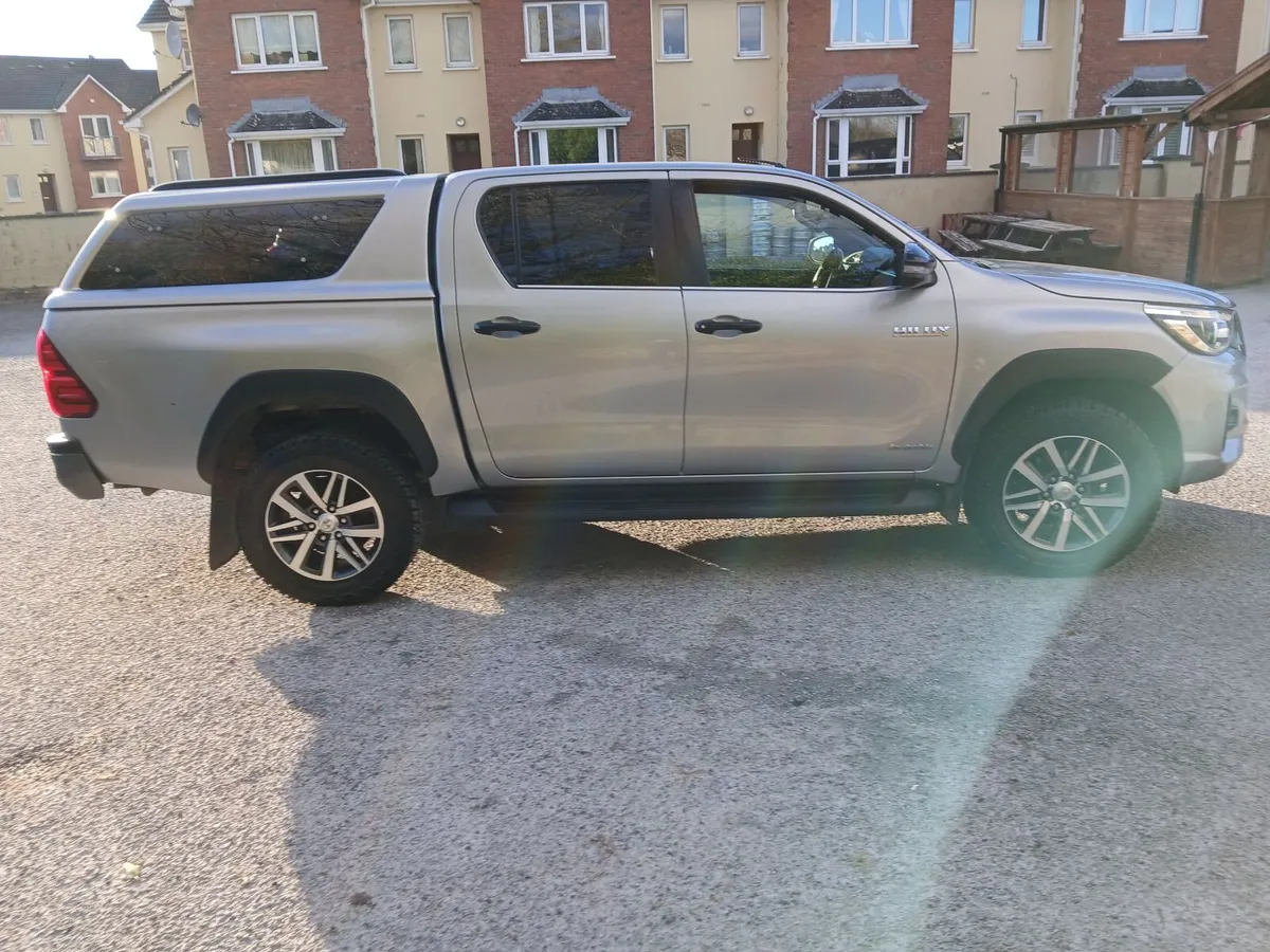 Toyota Hilux 2019 auto new model test and tax - Image 1