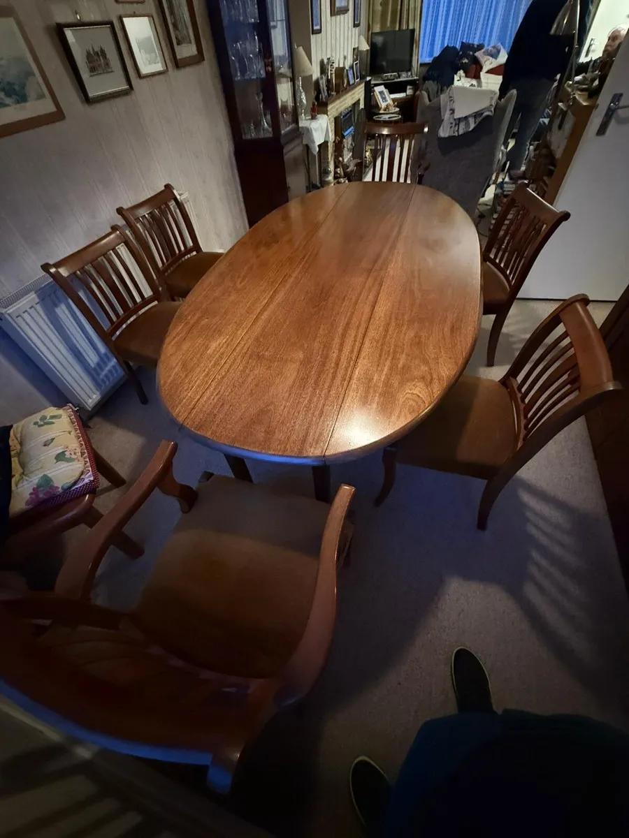 Solid wood dining set - Image 3