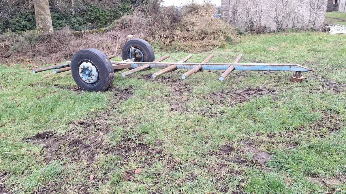 Bale carrier - Image 3