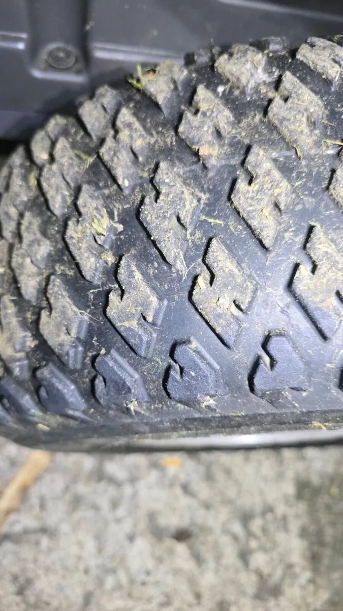 Husqvarna R214TC - Image 4