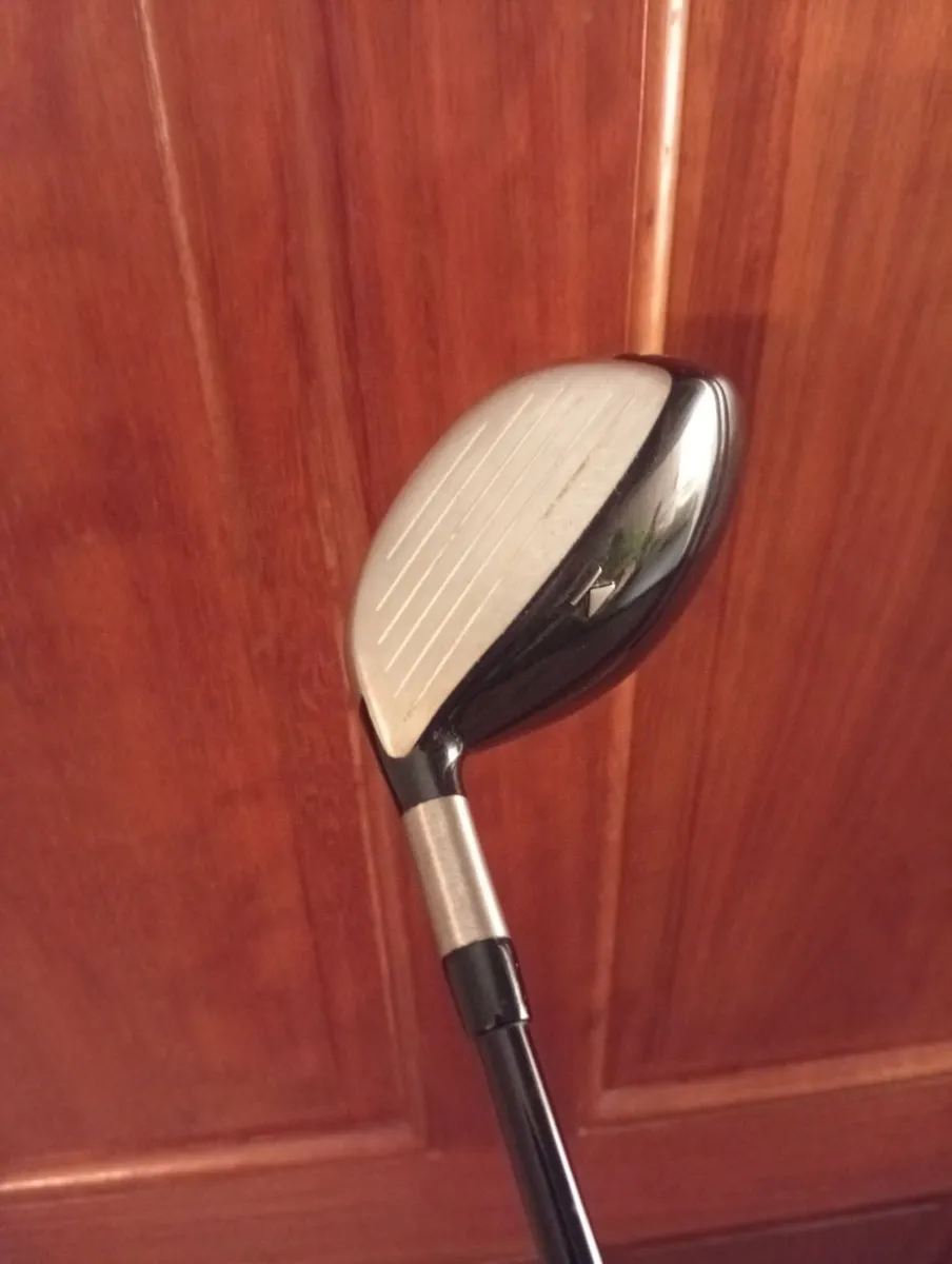 Titleist 909 F3 13 Degree 3 Wood Stiff Flex As New - Image 2
