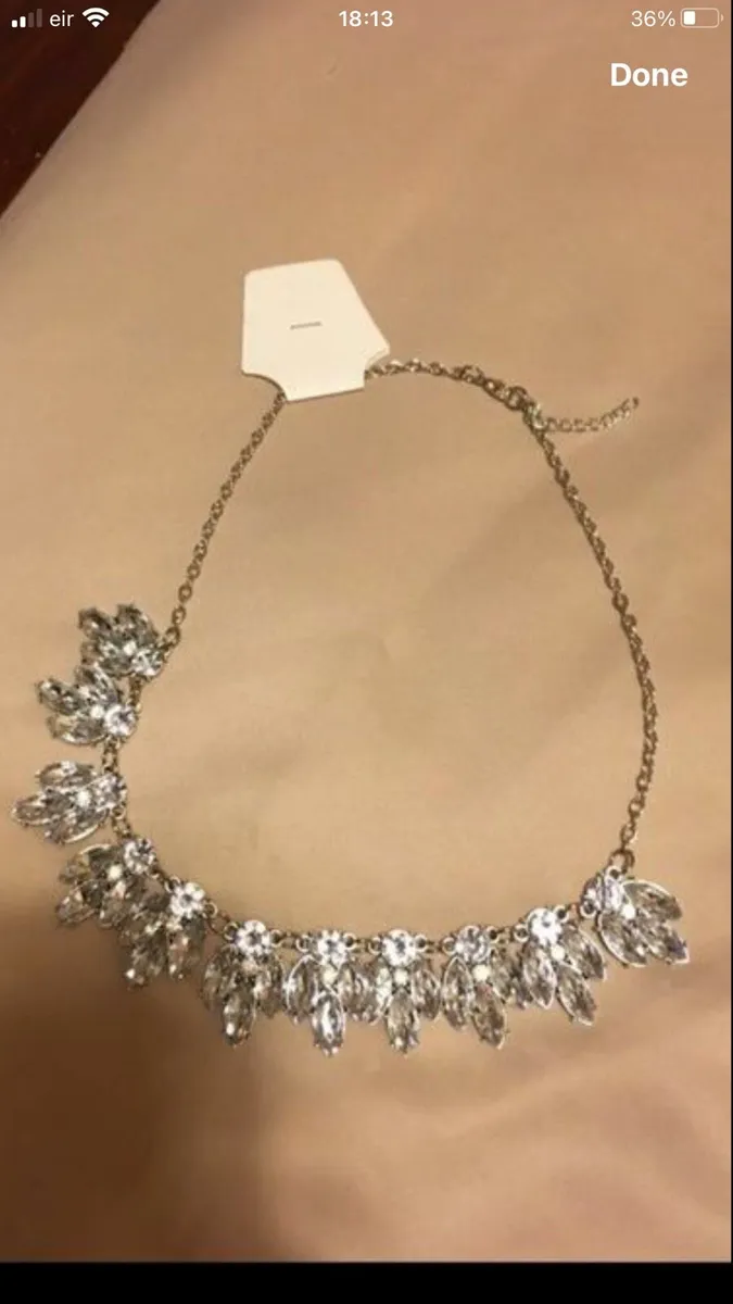 Ladies li new costume necklace €5 - Image 1