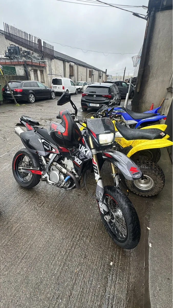 Drz 400 Supermoto - Image 1