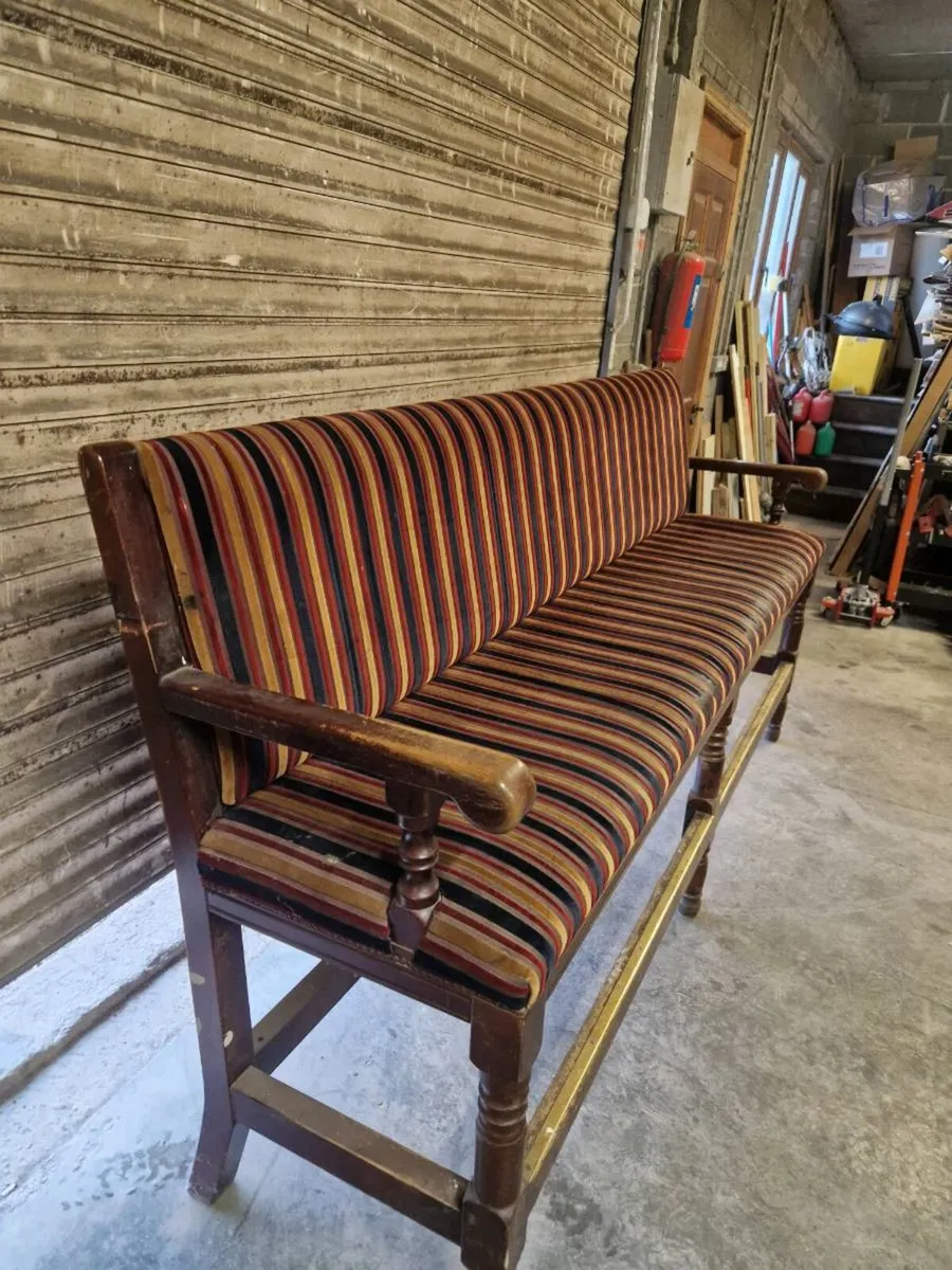 Pub High Seat - Image 1