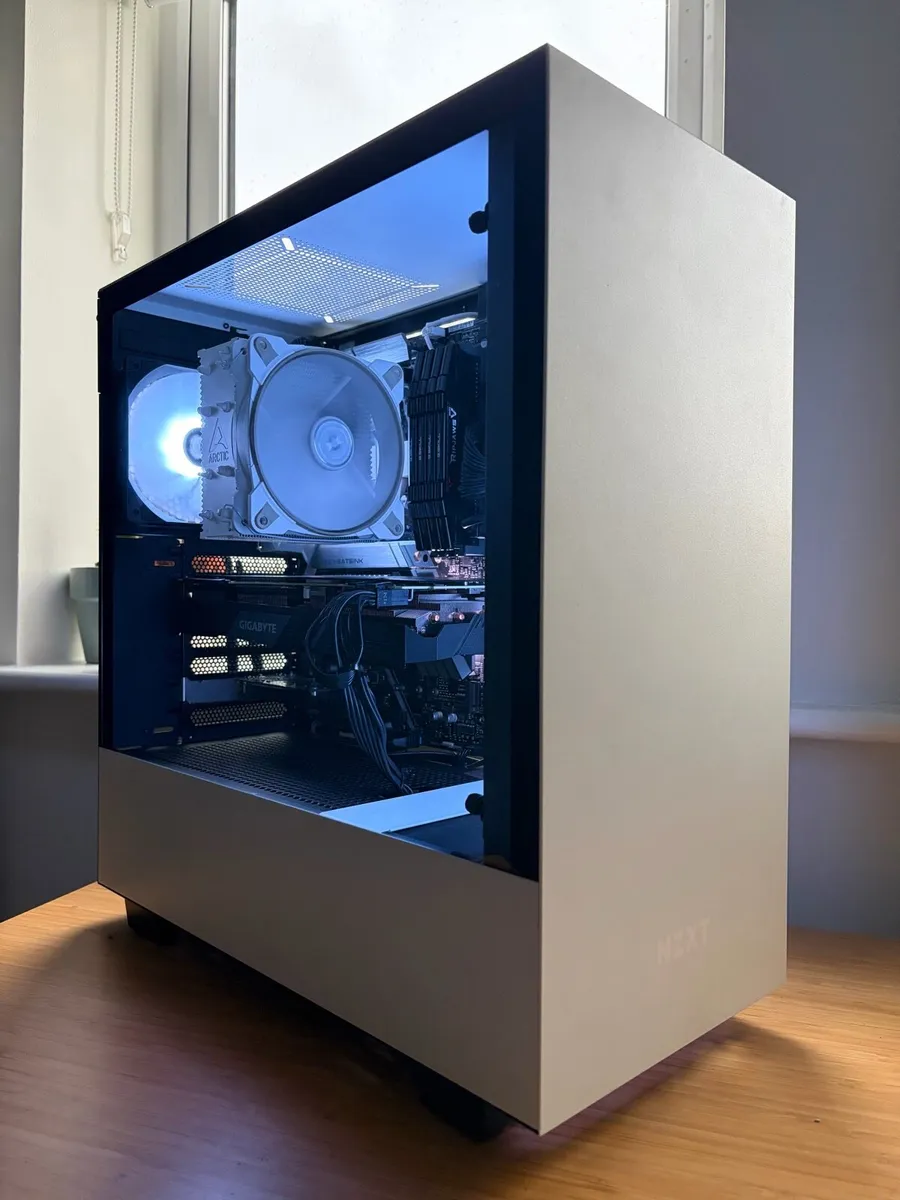 Gaming PC - Image 1