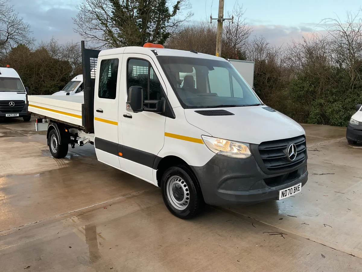2021 Sprinter Crewcab Tipper - Image 2