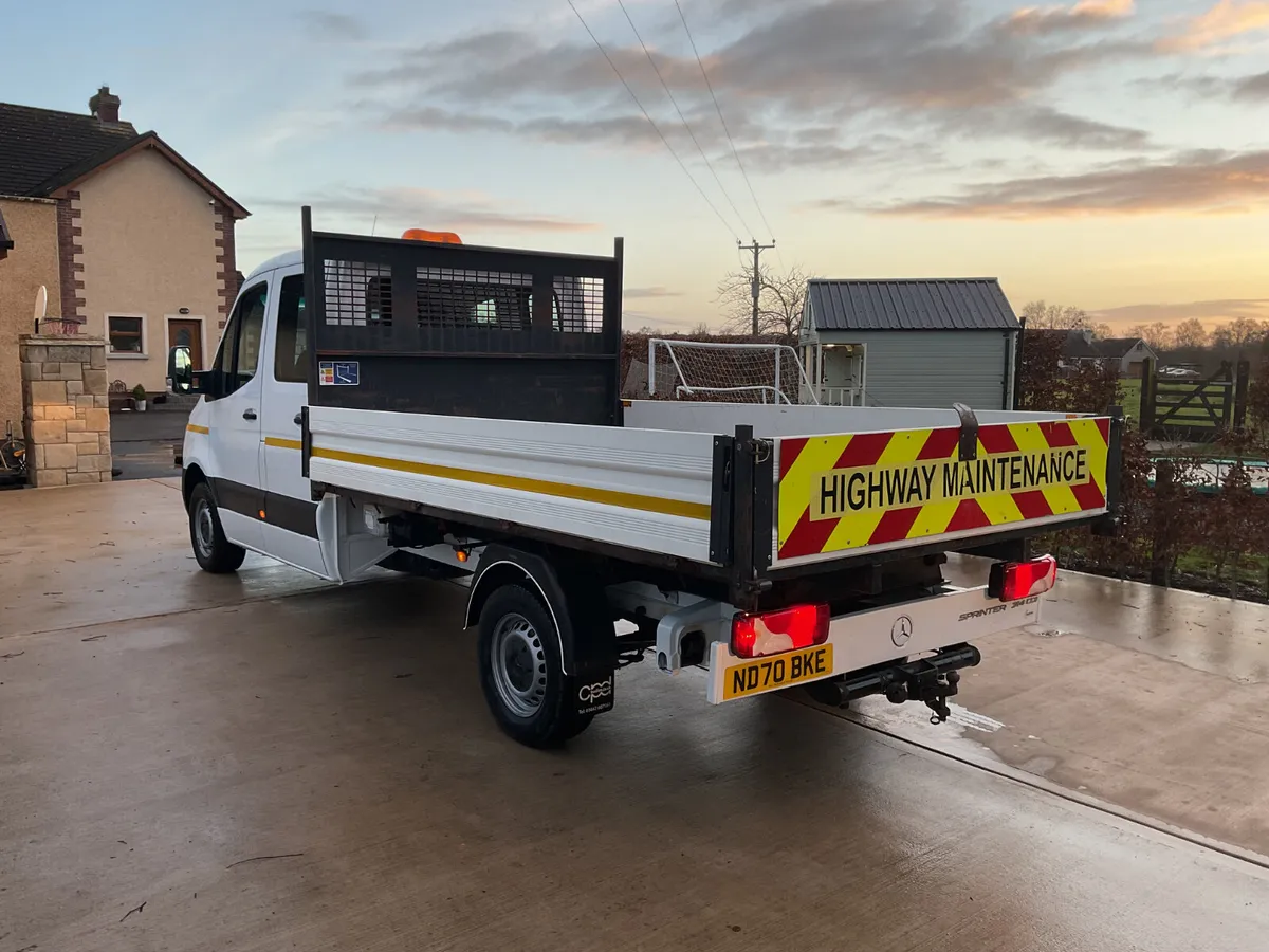 2021 Sprinter Crewcab Tipper - Image 4
