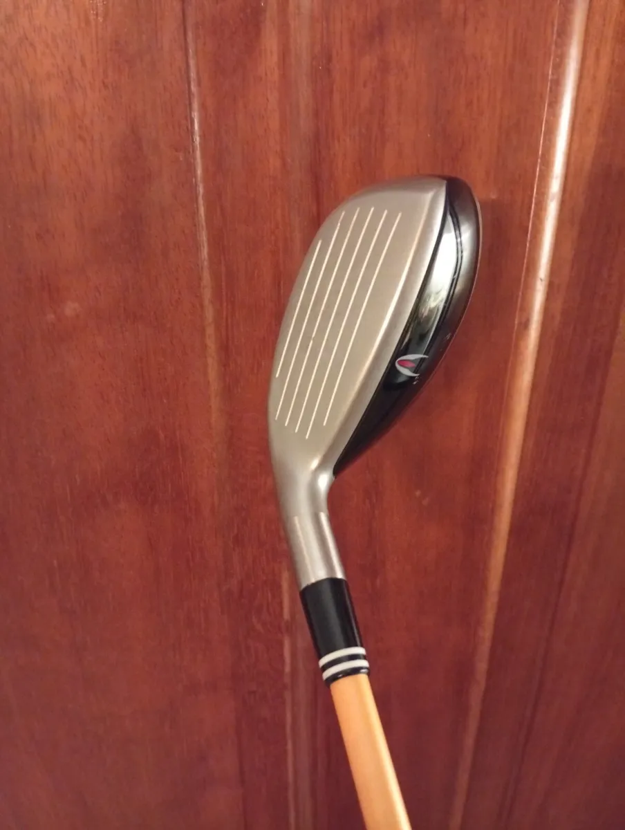 Cleveland 3 i Launcher Rescue 20.5 Loft Stiff Flex - Image 3