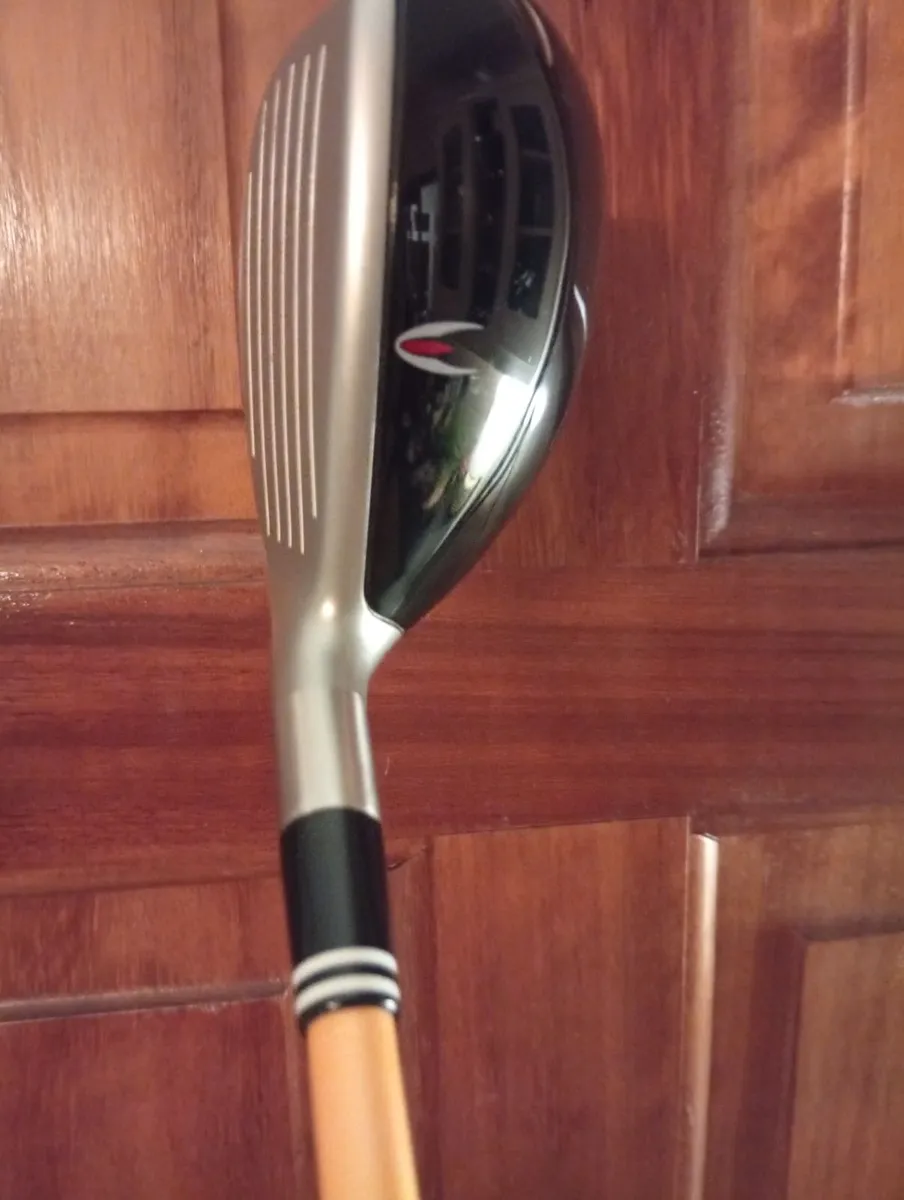 Cleveland 3 i Launcher Rescue 20.5 Loft Stiff Flex - Image 4