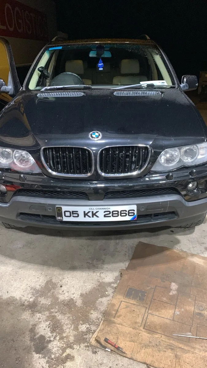 BMW x5 5 seater commercial - Image 4