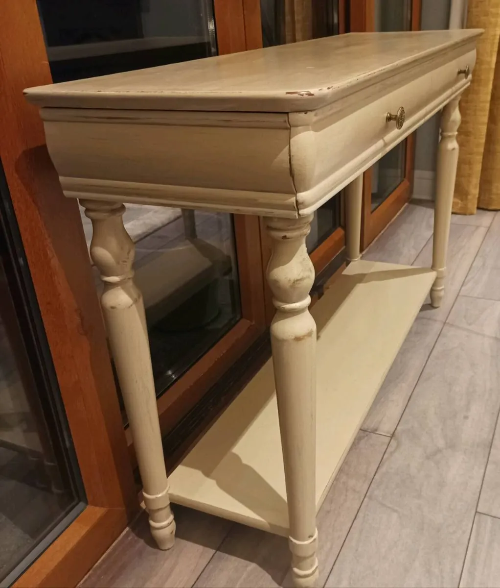 Console Table - Image 2