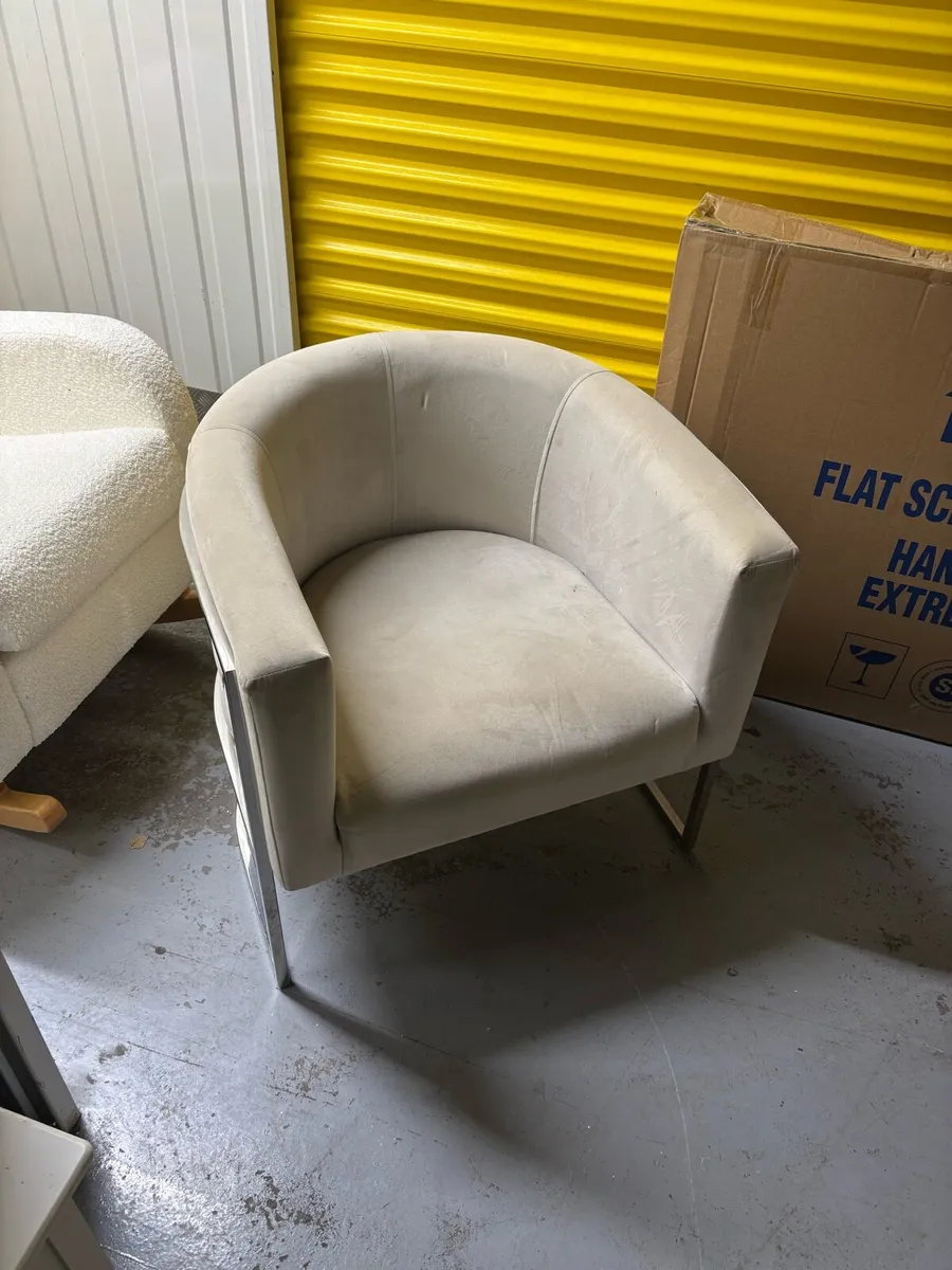 2 single armchairs - Image 3