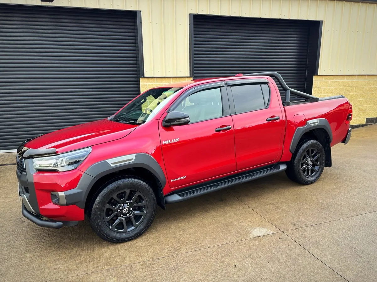 2022 TOYOTA HILUX 2.8 D4D INVINCIBLE X AUTO - Image 1