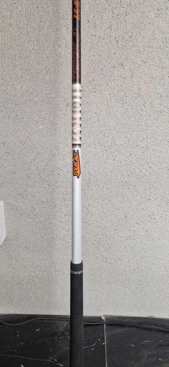 Titleist Driver Shaft - Image 1