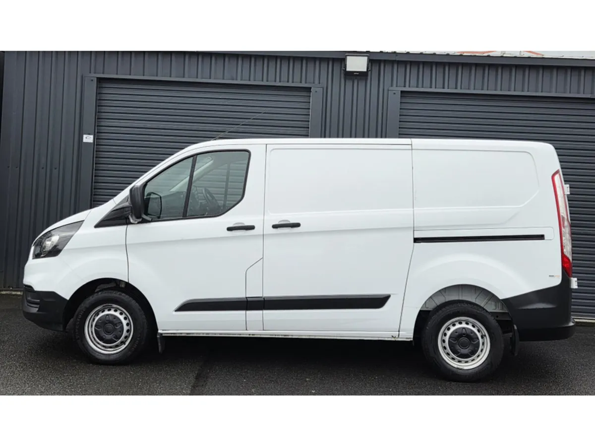Ford Transit Custom 280S BASE 2.0 TD - Image 4