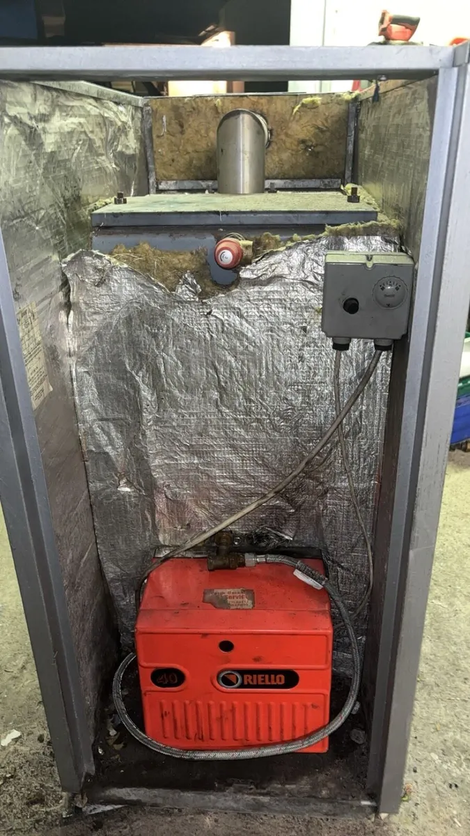 Grant kabin pack oil boiler - Image 1