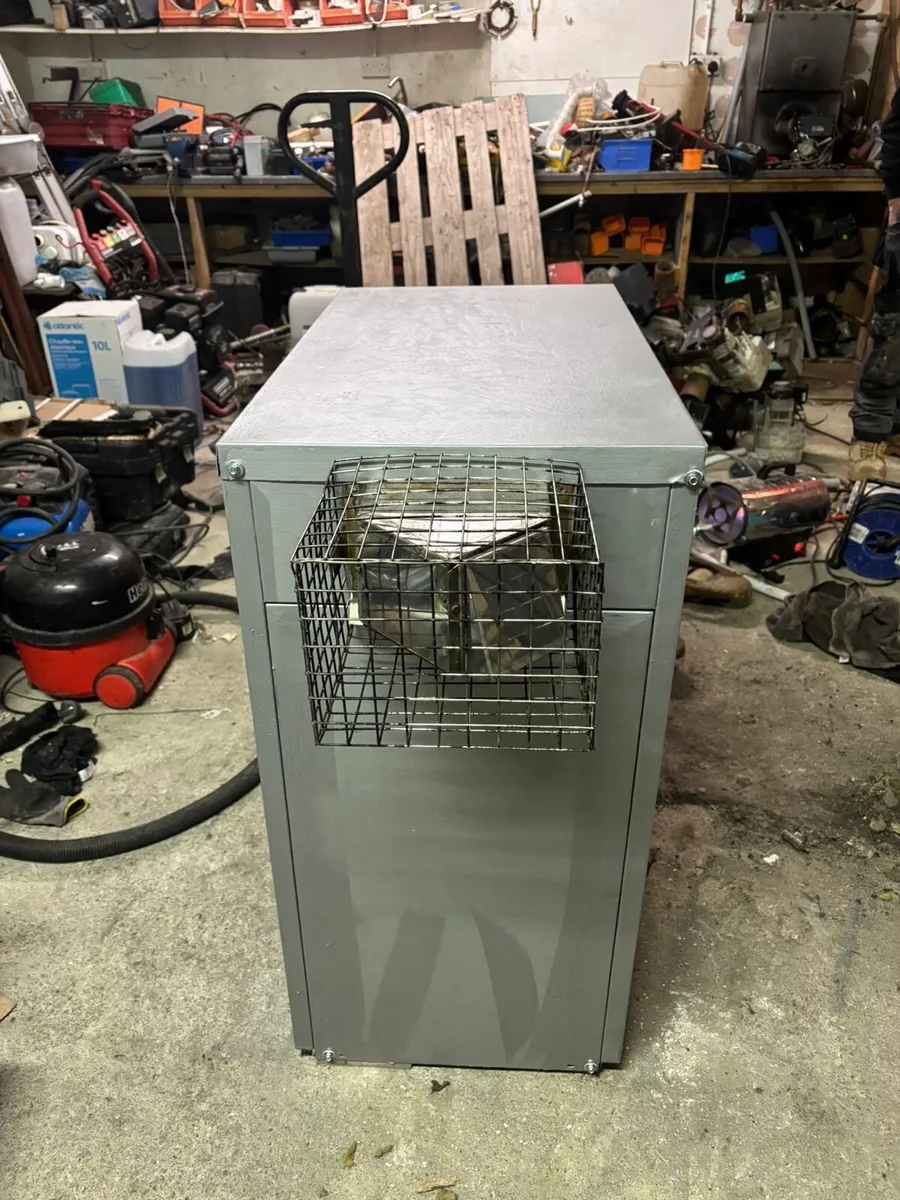 Grant kabin pack oil boiler - Image 3