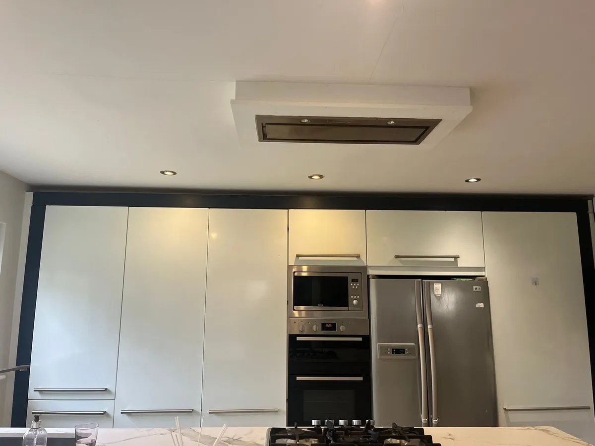 Kitchen cupboards - Image 2