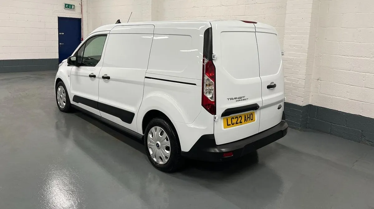 2022 Ford Transit Connect Panel Van - Image 4