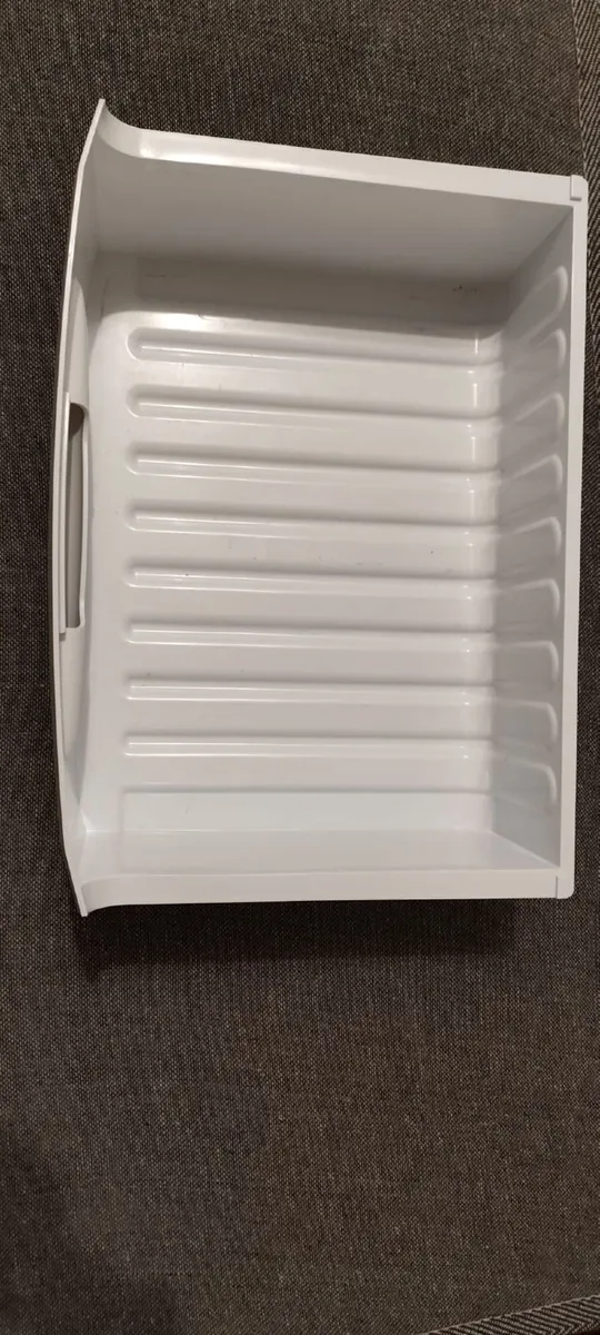 Hotpoint Freezer Drawers - Image 3