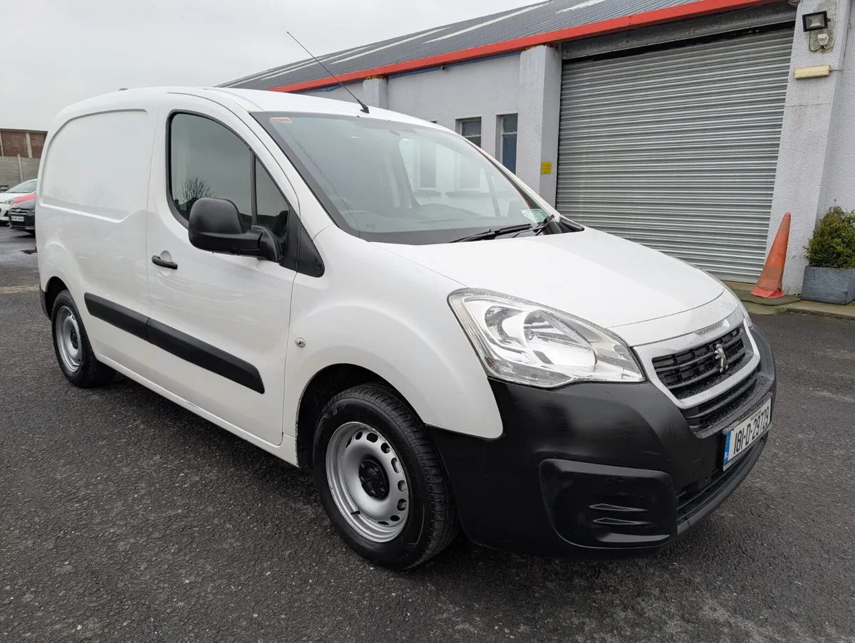 Peugeot Partner 1.6 HDI 3 seater - Image 3