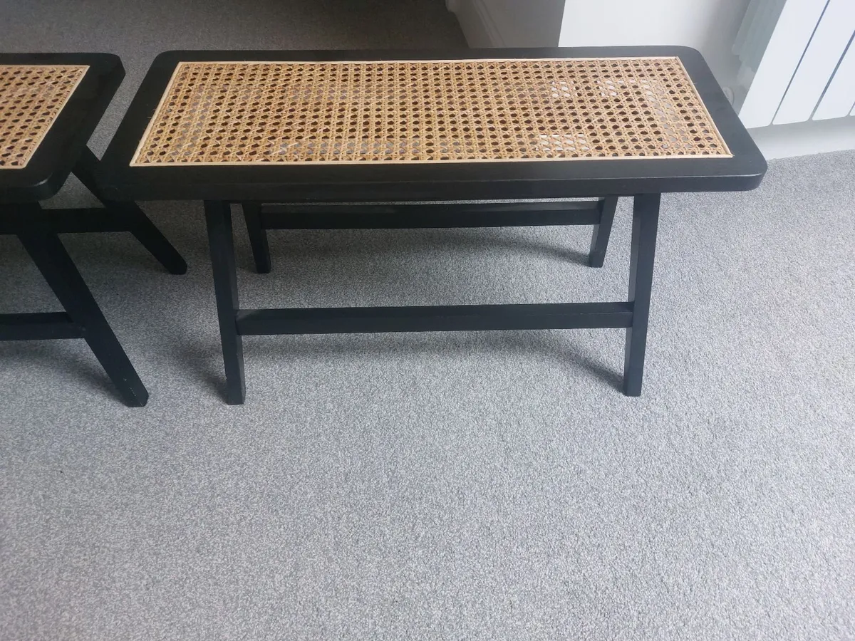 2 small benches - Image 1