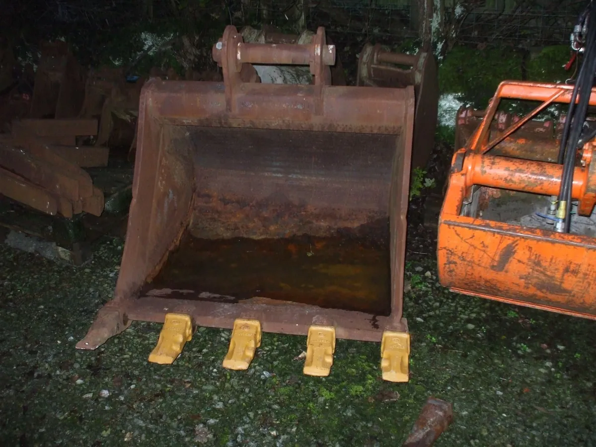 digger bucket 80mm pins