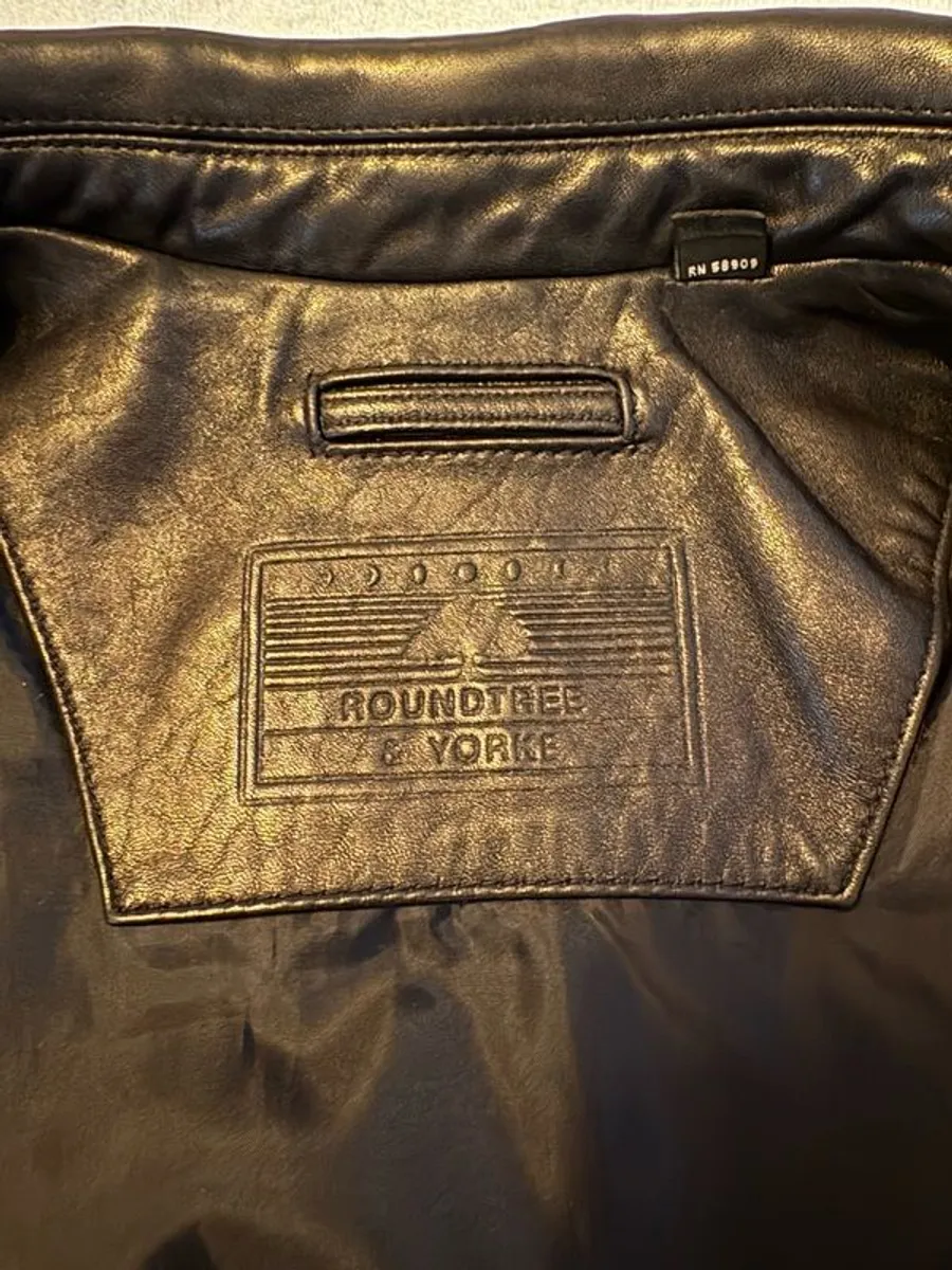 Leather jacket - Image 2